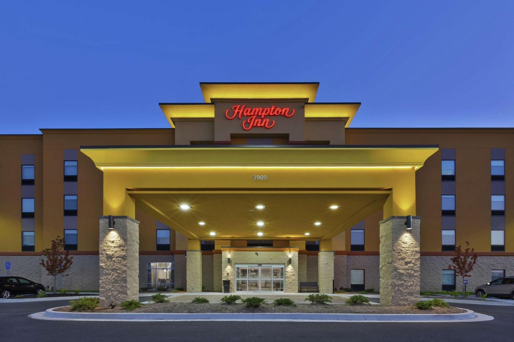 Hampton Inn סדליה מראה חיצוני תמונה
